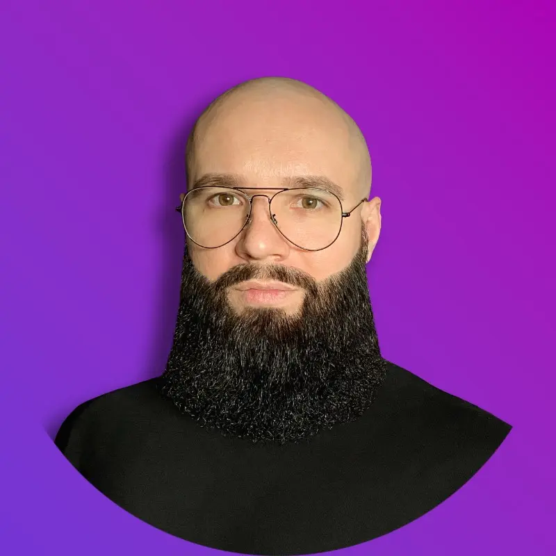 Михаил Фаустов