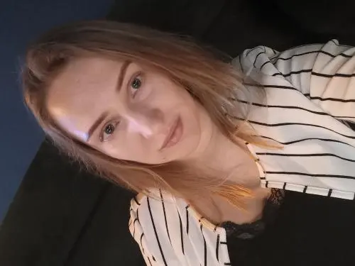 Анна Дугинова