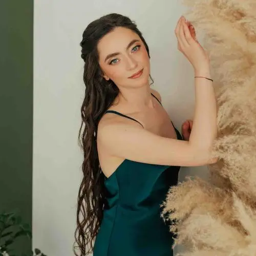 Ангелина Дронова