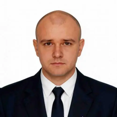 Андрей Куратов