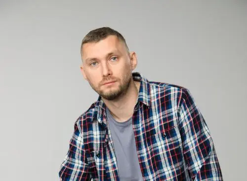 Максим Ермолин