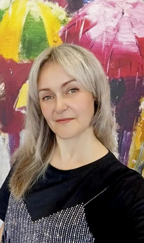 Юлия Школьникова
