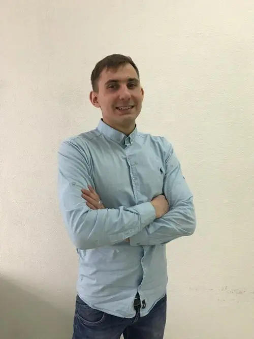 Роман Кравцов