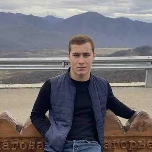 Эдуард Шхачев