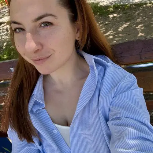 Юлия Лукшина
