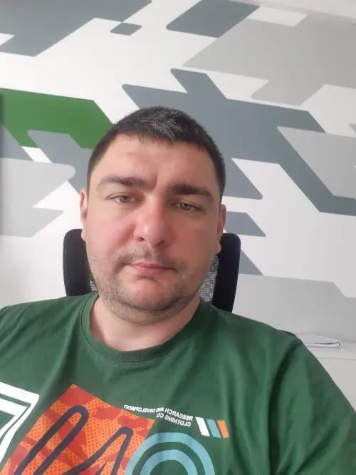 Дмитрий Сергеенков