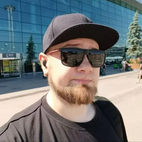 Владислав Данюшкин