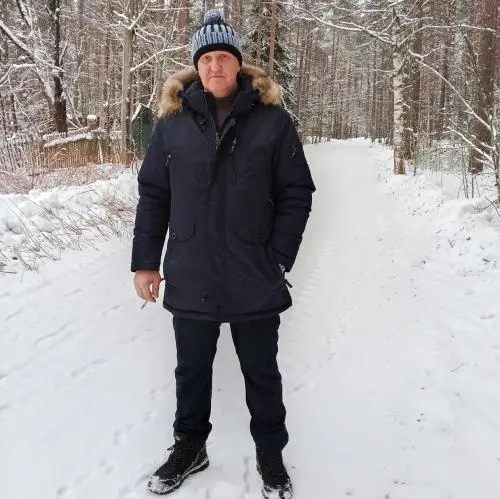 Алексей Иванов