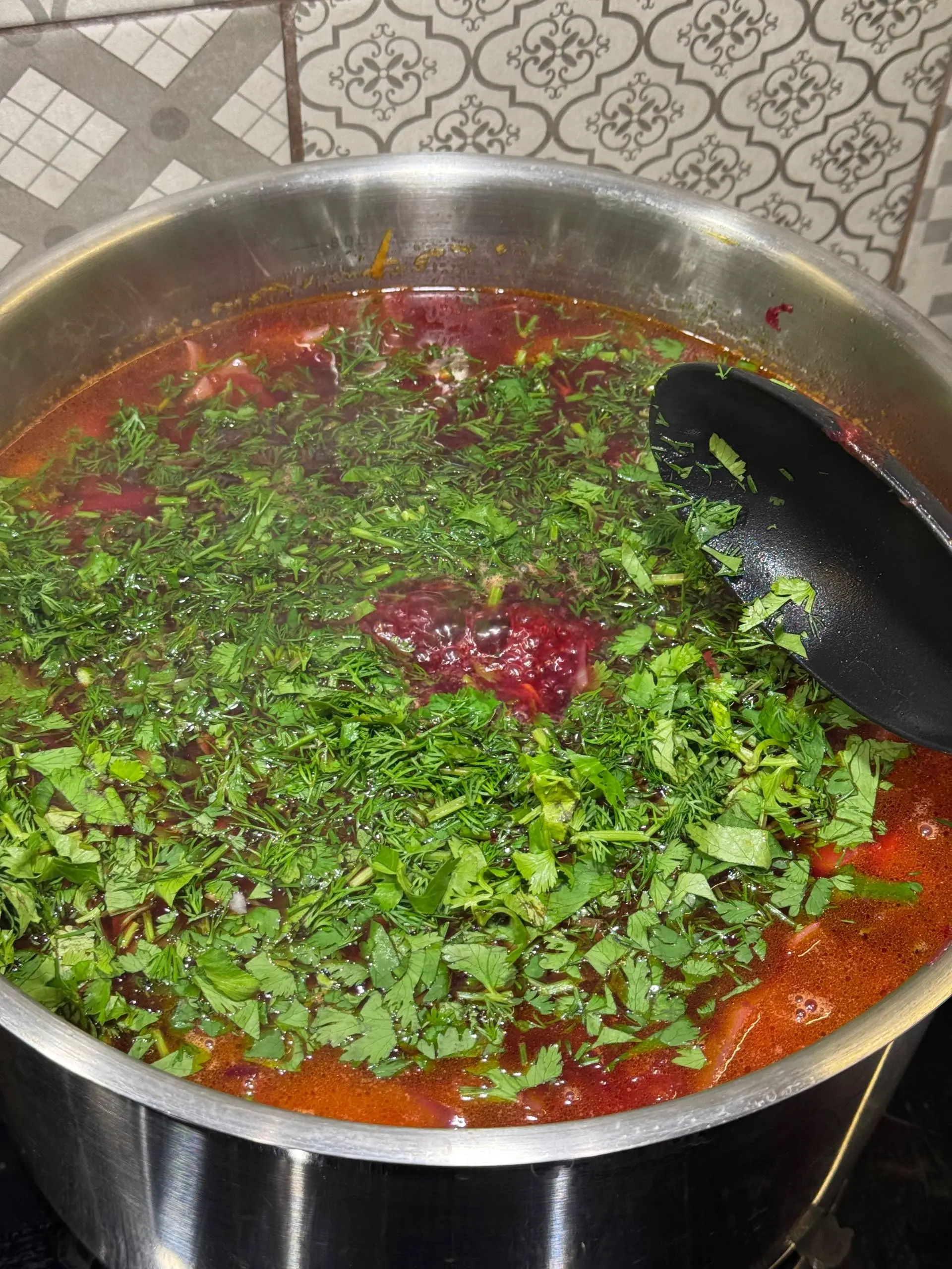 Приготовил Борщ из продуктов, которые заказа мой агент 🤣
Но главное сделано руками ❤️ | Сетка — социальная сеть от hh.ru
