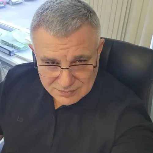 Андрей Шестак