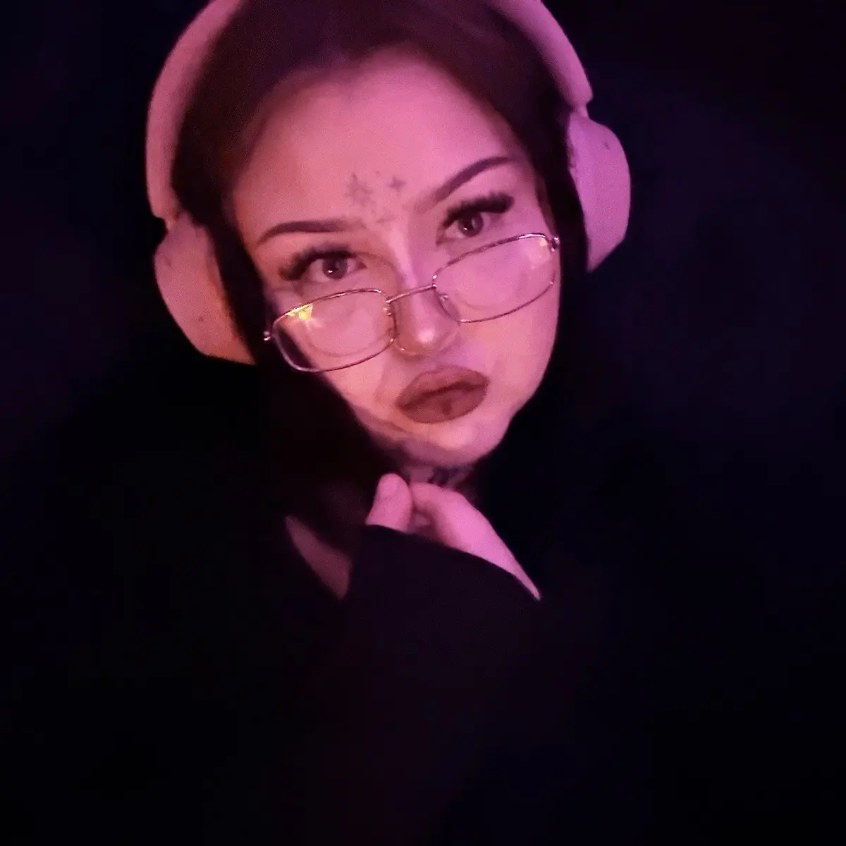 Анна Холина