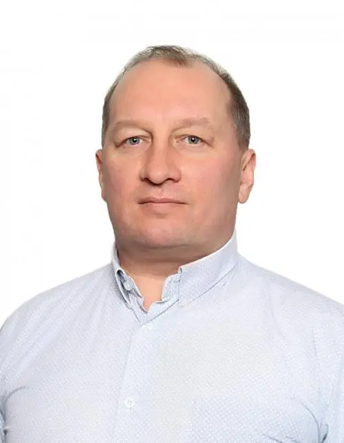 Владимир Наумов