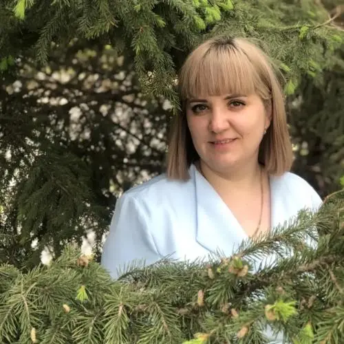 Анна Макарова