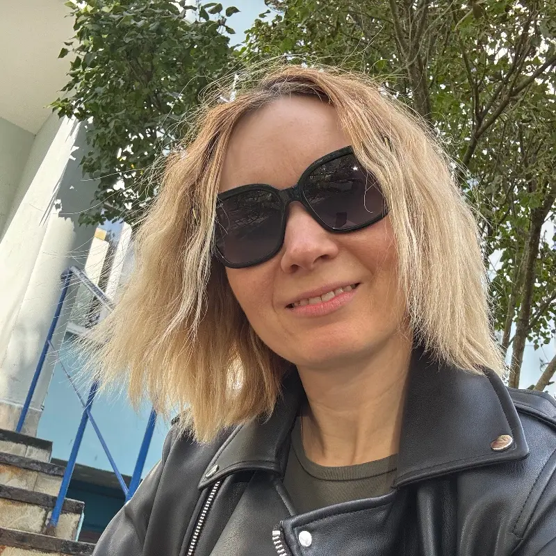 Юлия Сухарева