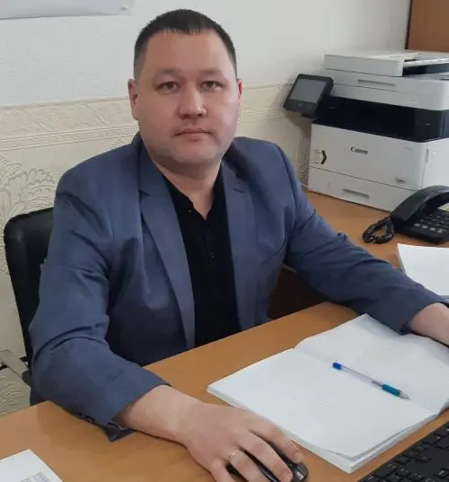 Артур Исламгалиев