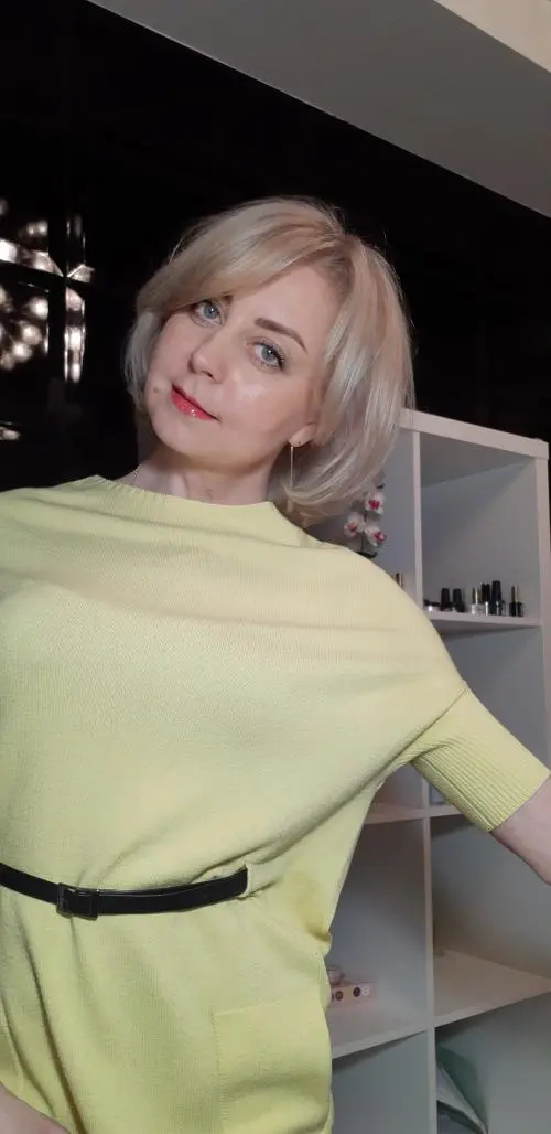 Елена Велидарская