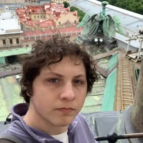 Глеб Бессонов