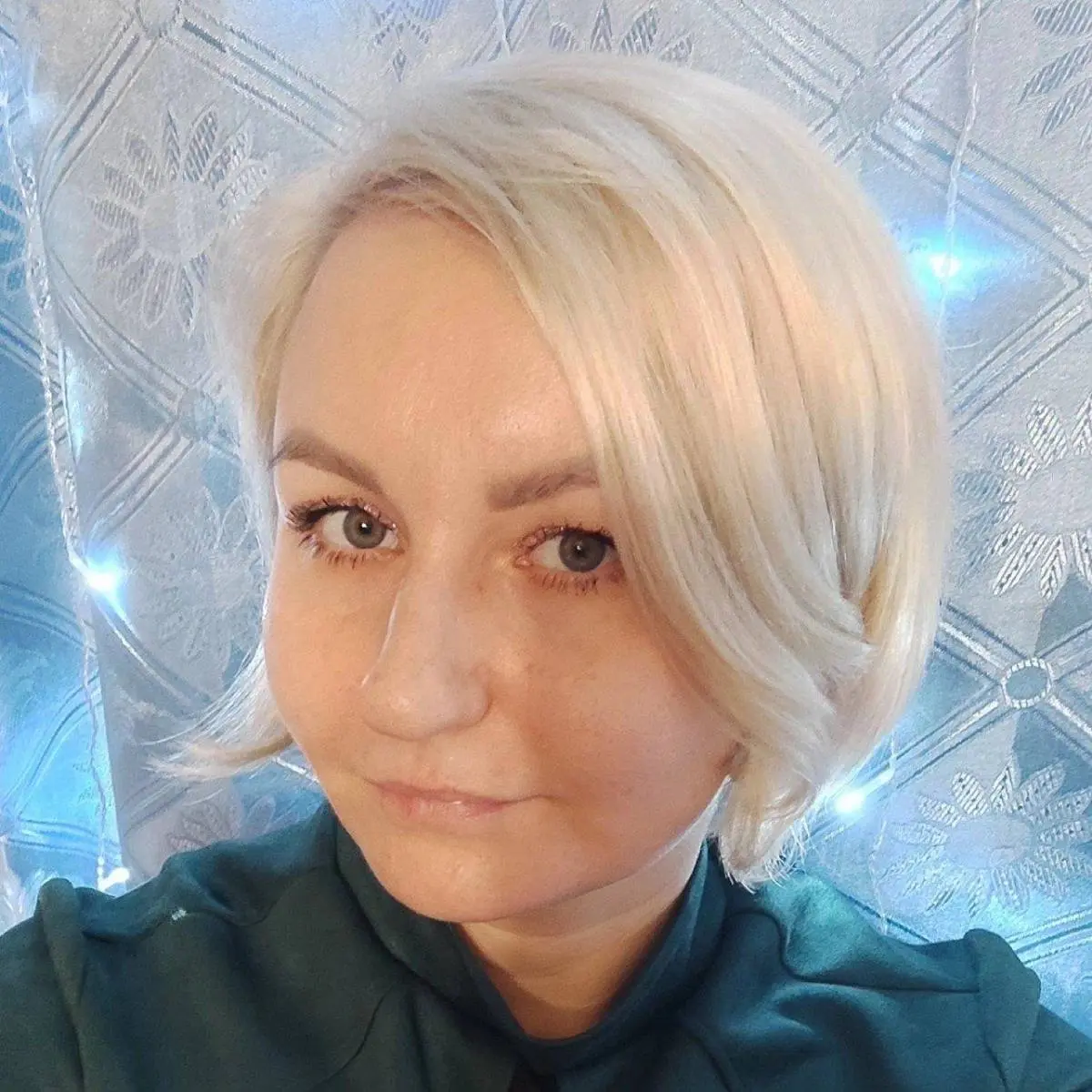 Илона Тихонова
