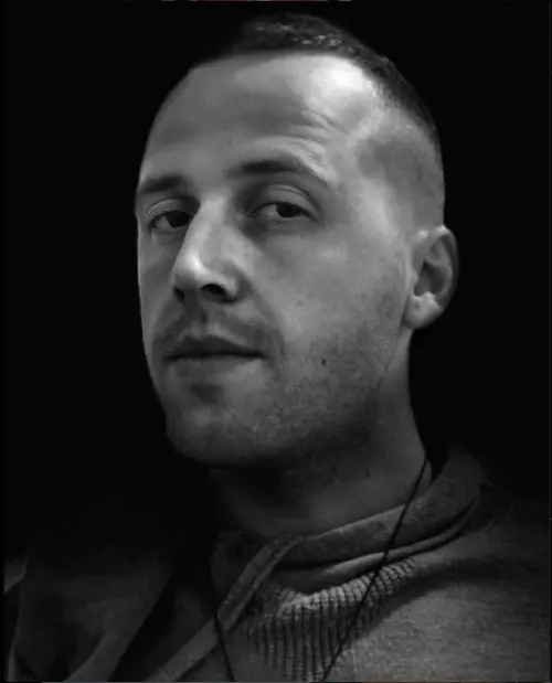 Дмитрий Мельников