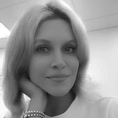 Оксана Левина