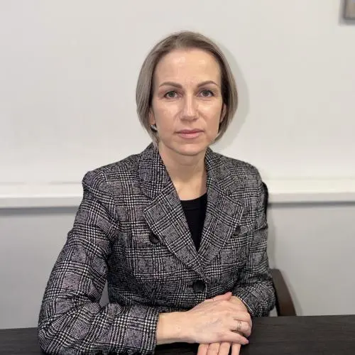 Елена Малова
