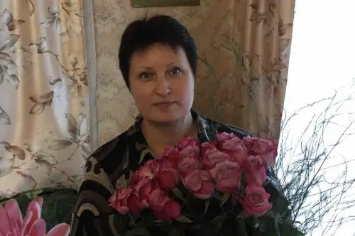 Елена Пакина