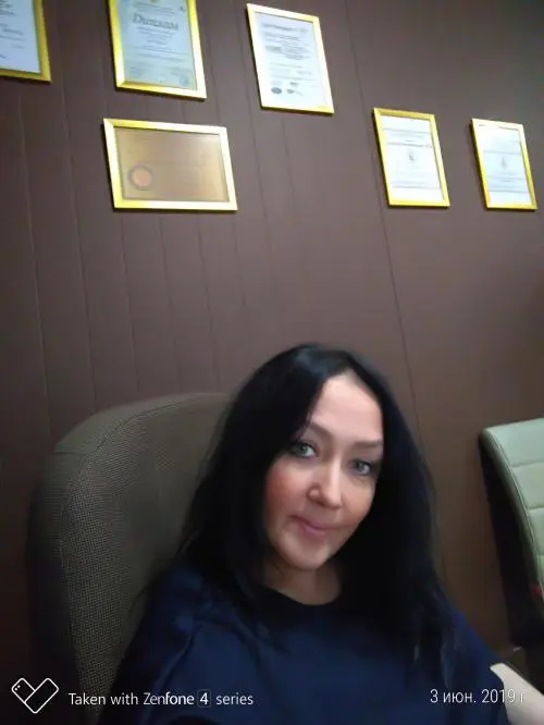 Елена Цирус