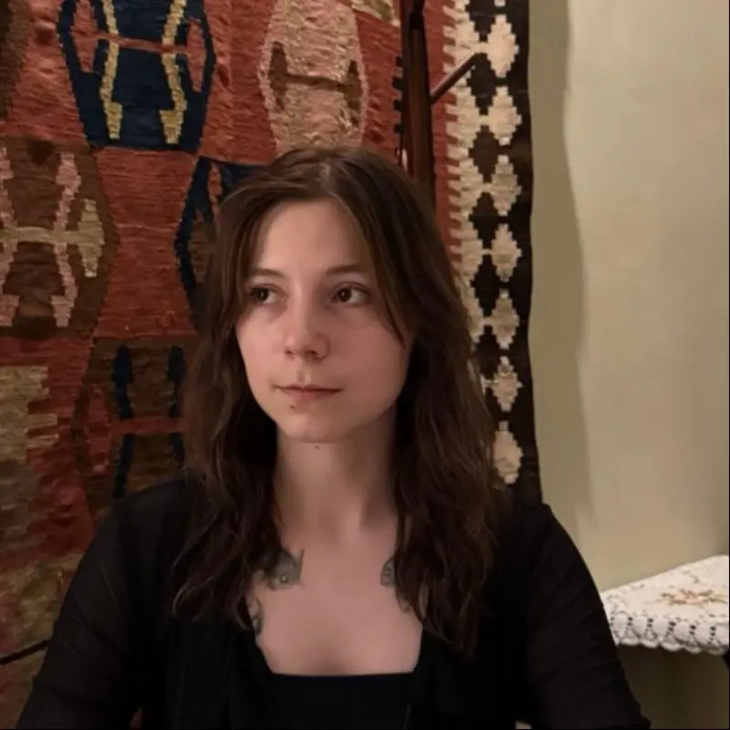 Алина Абхаликова