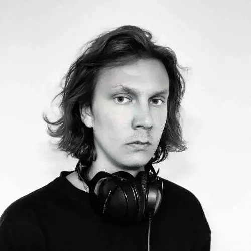 Дмитрий Упоров