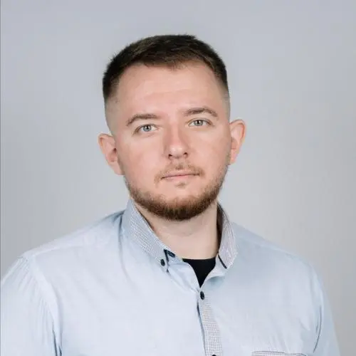 Роман Рахов