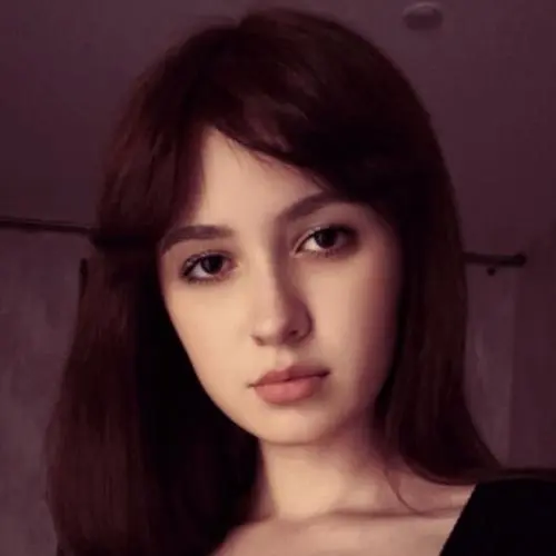 Алина Бардакова