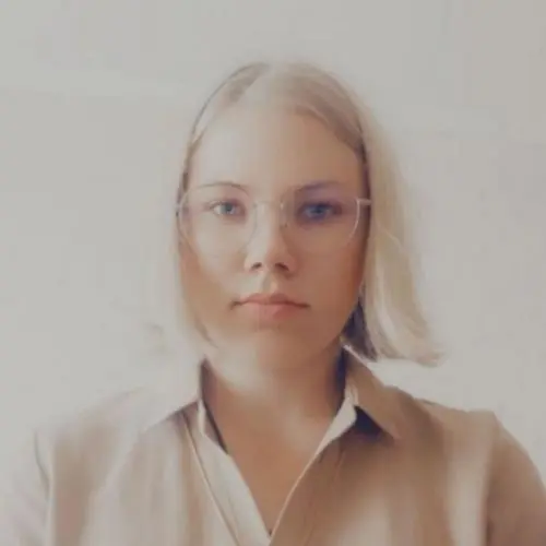 Даша Ионова