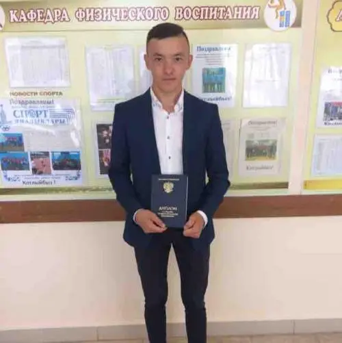 Рузель Юзмиев