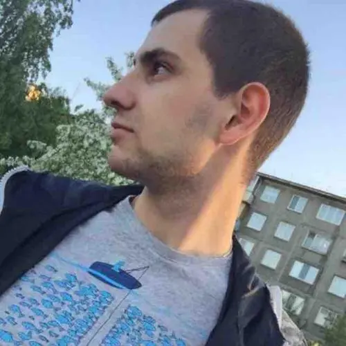 Владислав Поляков