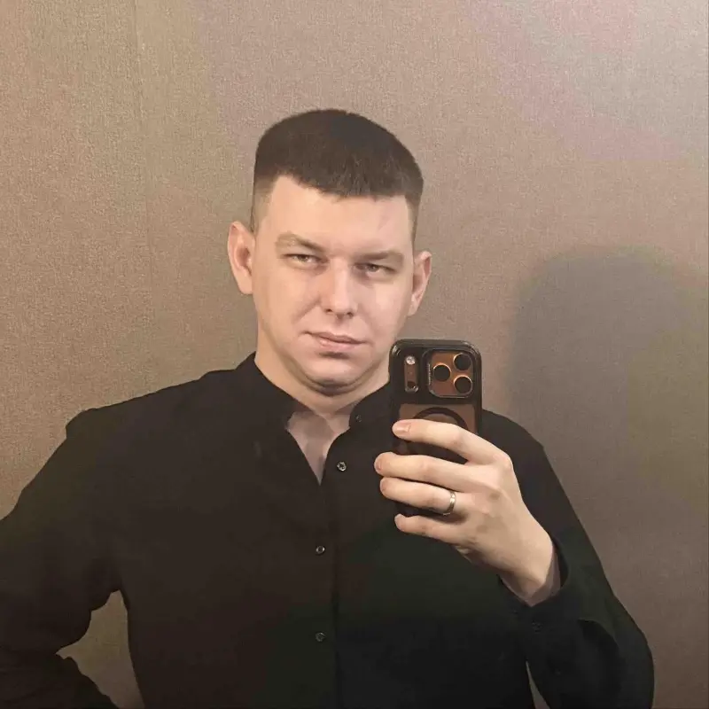 Дмитрий Корнилов