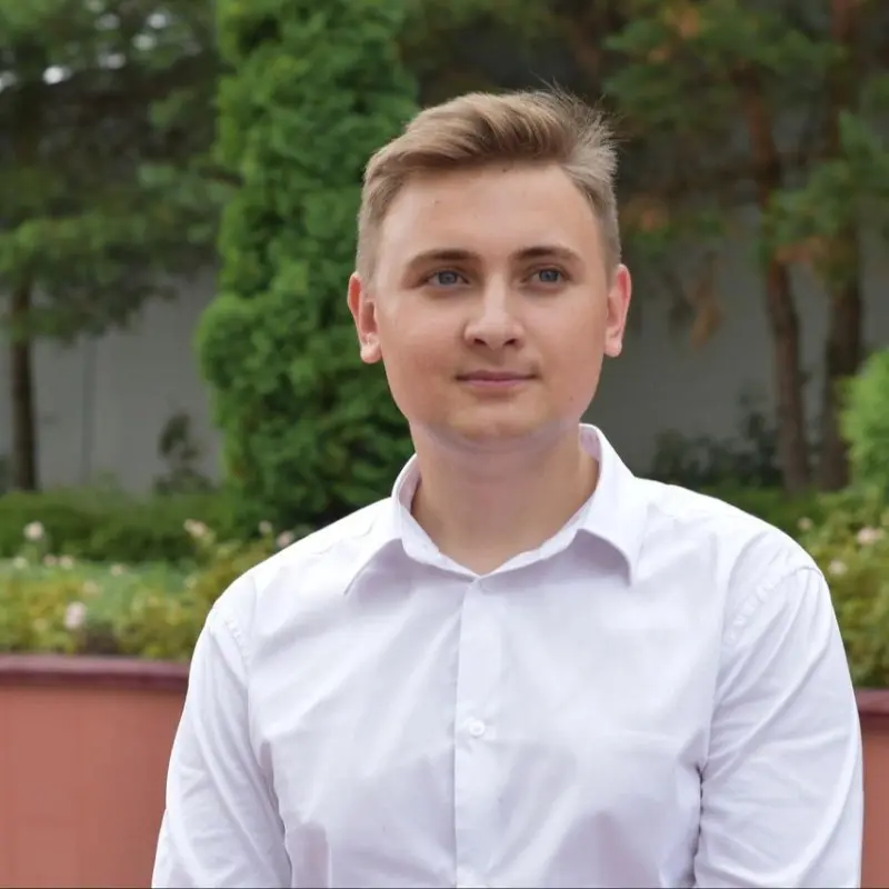 Евгений Макаров