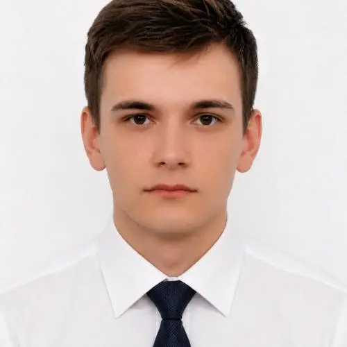 Артем Слесарев