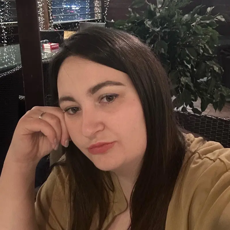 Александра Аронова