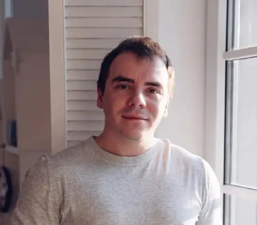 Антон Голиков