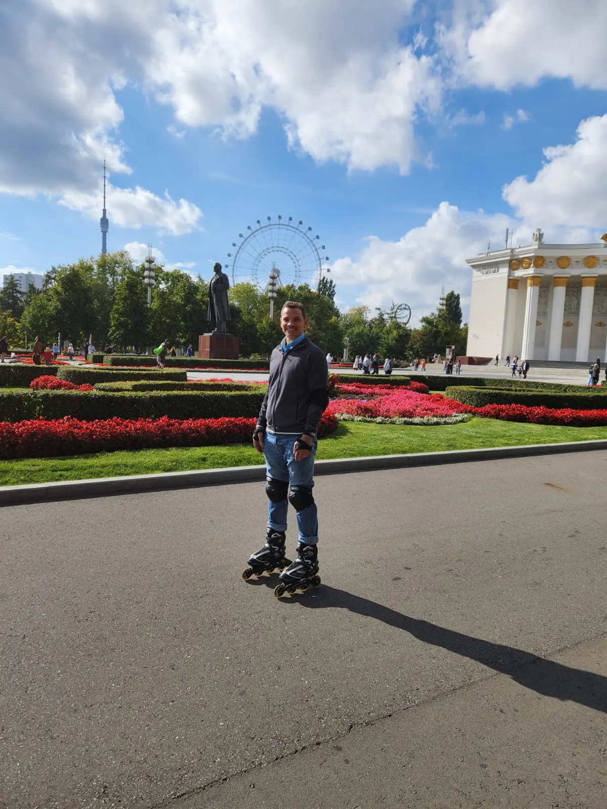 Здравствуйте.
Прогноз дня
21-09-2026
День силы и новых переходов. Используя зеленый цвет, вам очень повезет. Позитивные мысли всегда ведут к успеху. Все в процессе и трансформации вашей реализации | Сетка — социальная сеть от hh.ru
