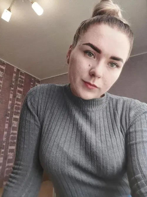 Алина Пахомова
