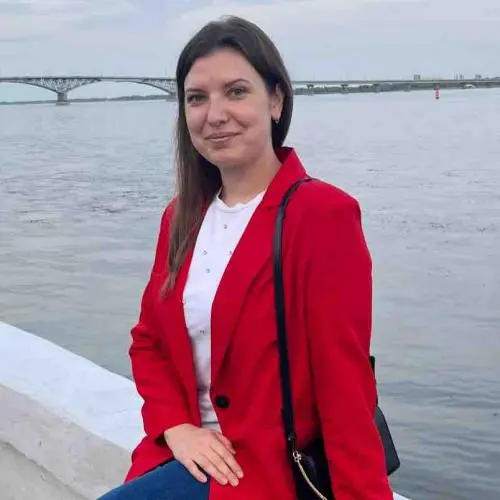 Елена Синягина