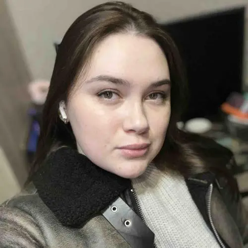 Юлия Назарова