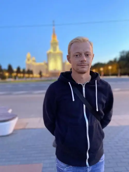 Денис Ирхин