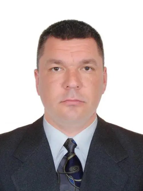Иван Иванов
