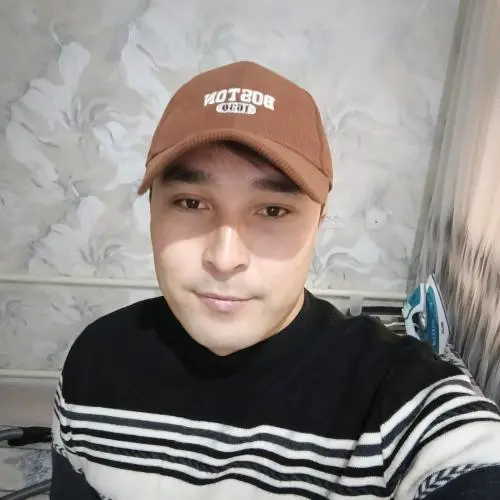 Азатбек Тастанов