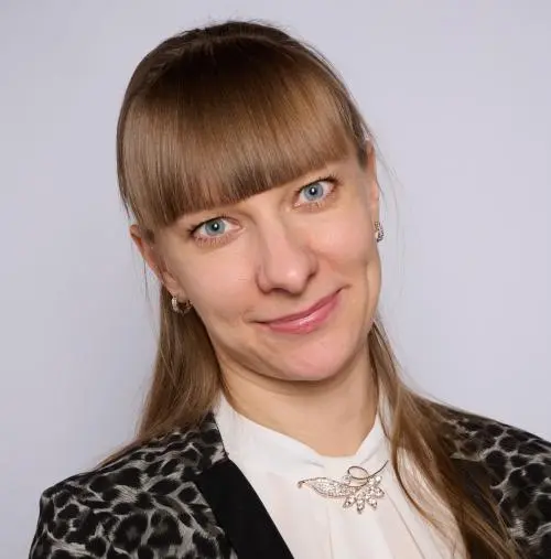 Елена Бурдакова
