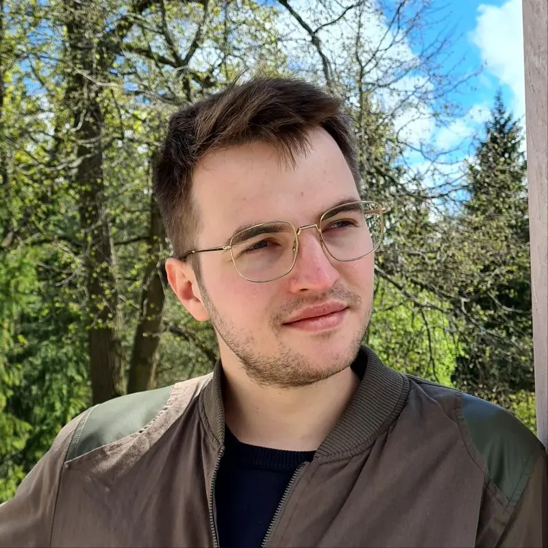 Павел Нетребко