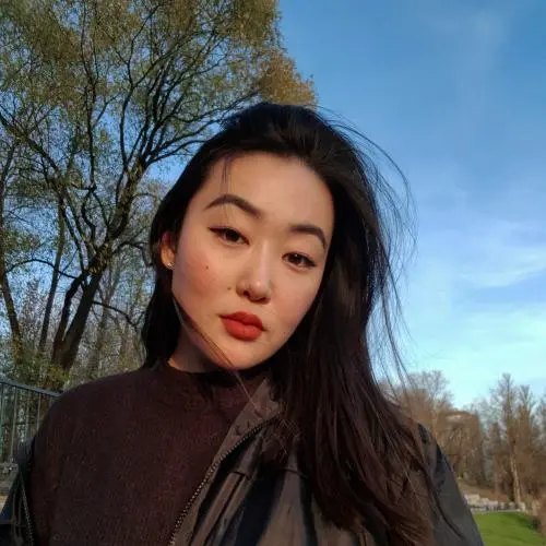 Елена Тян