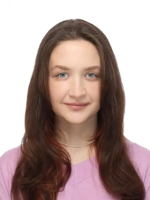 Полина Котова